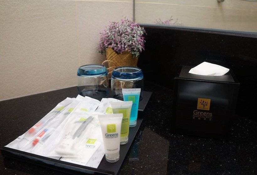 غرفة بريميوم, Greens Hotel & Suites