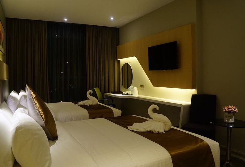 غرفة بريميوم, Greens Hotel & Suites