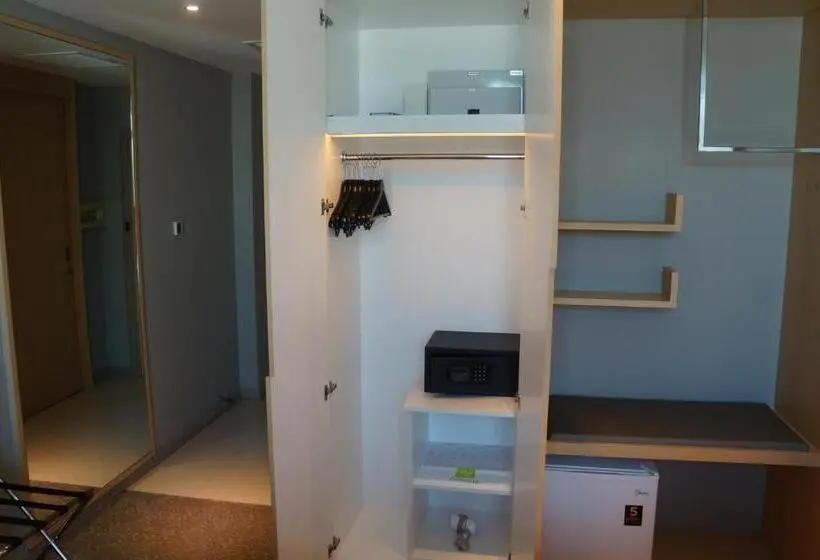 Premium-huone, Greens Hotel & Suites