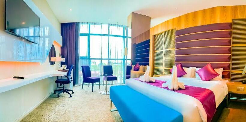프리미엄 룸, Greens Hotel & Suites