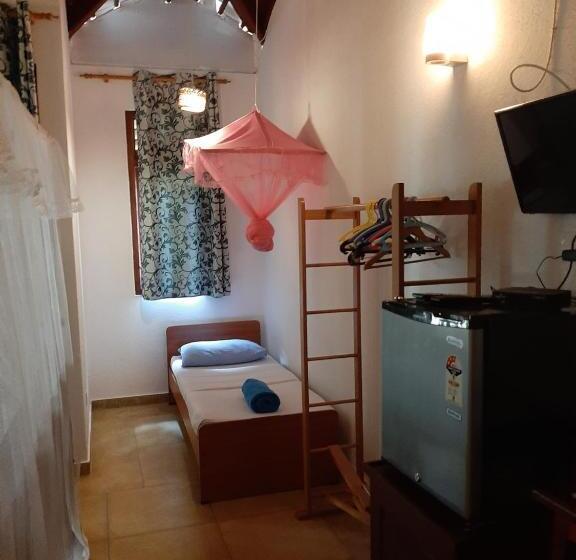 标准三人间, Sea Breeze Guest House