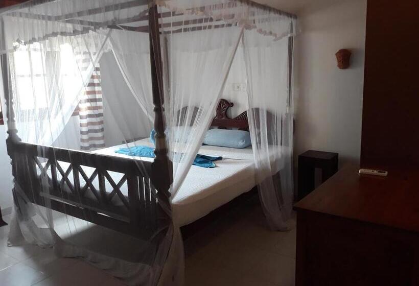 带1个卧室的带阳台的公寓, Sea Breeze Guest House