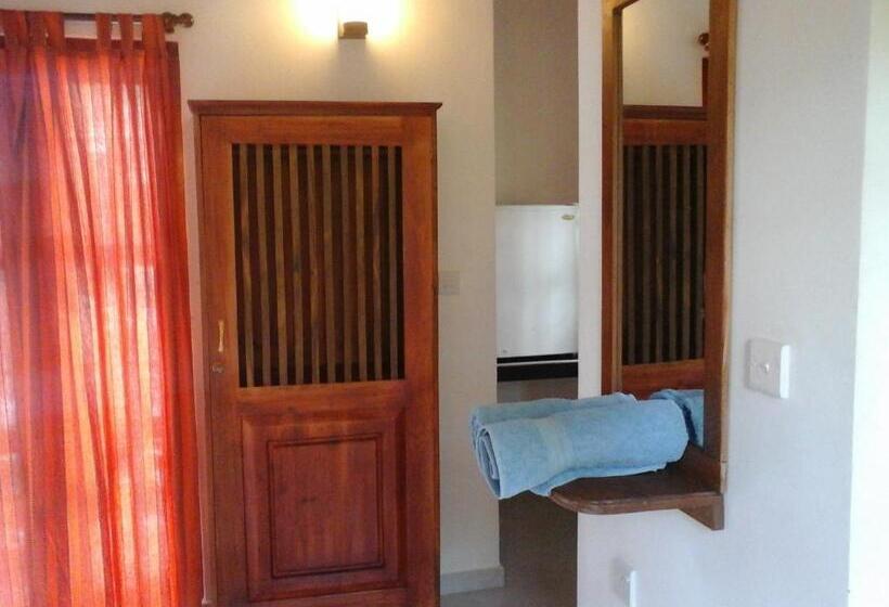 标准间, Sea Breeze Guest House