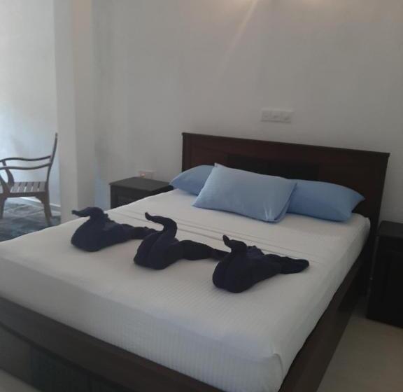 家庭间, Sea Breeze Guest House