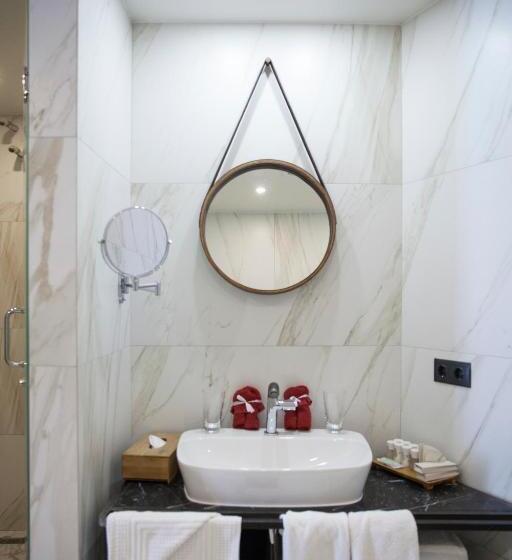 اتاق استاندارد, Shota@rustaveli Boutique