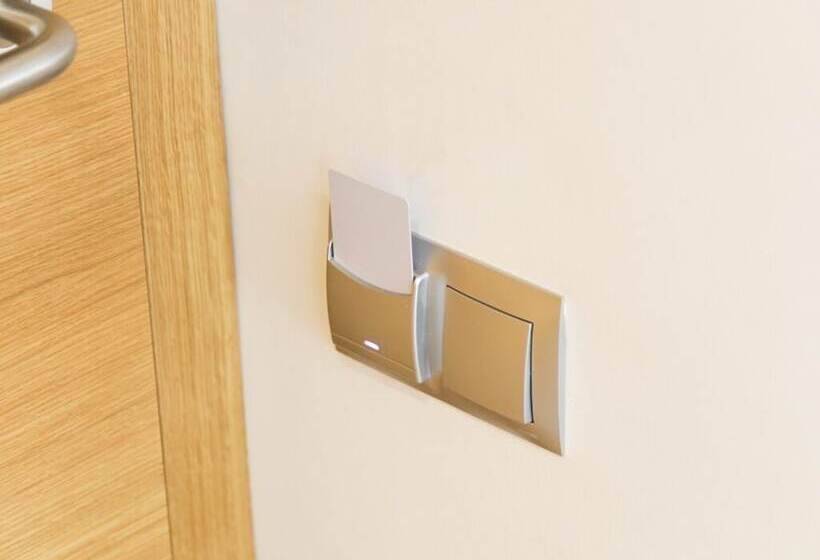 Номер Стандарт, Smarts