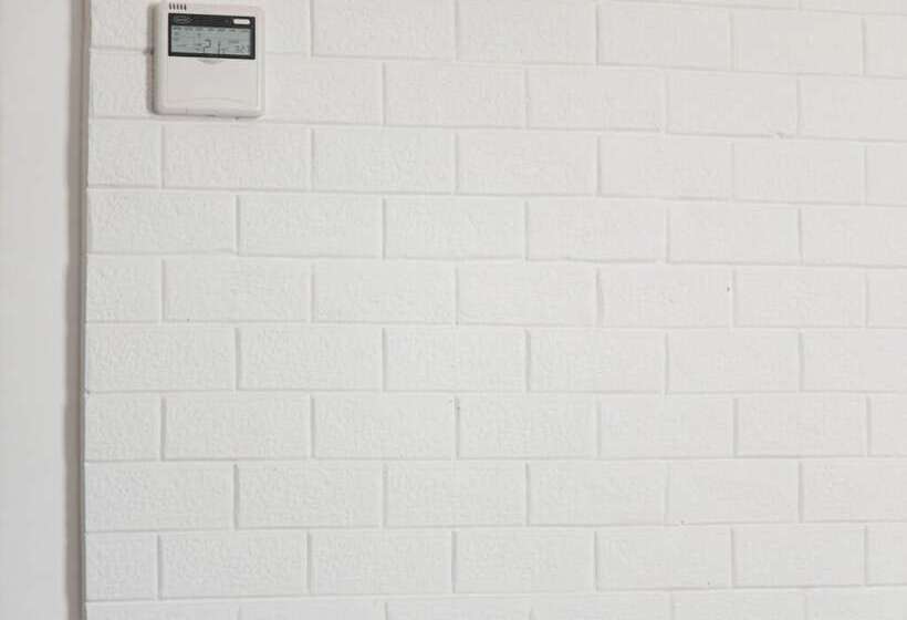 Номер Superior, Smarts