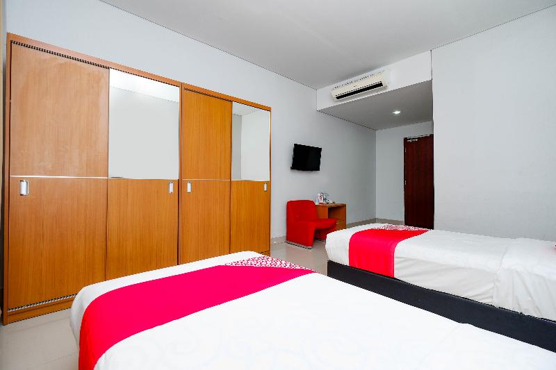 غرفة قياسية, Utc  Semarang