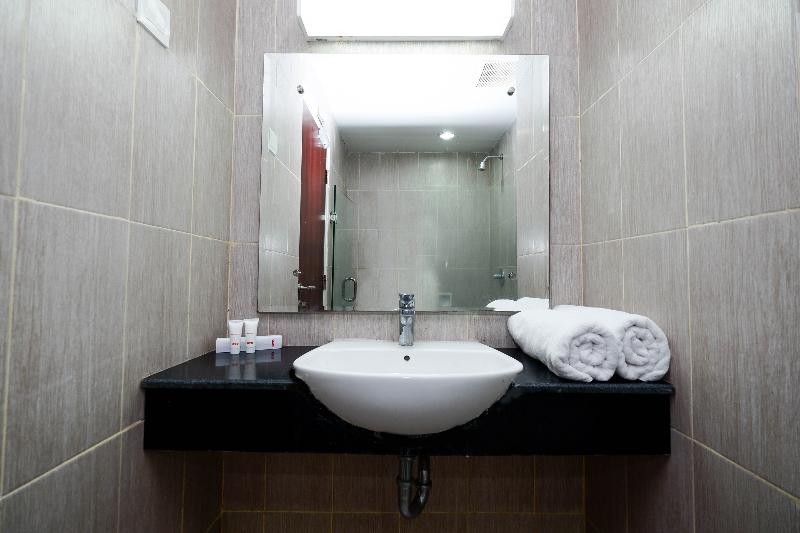 غرفة قياسية, Utc  Semarang