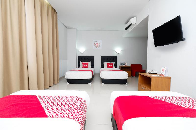 غرفة عائلية, Utc  Semarang