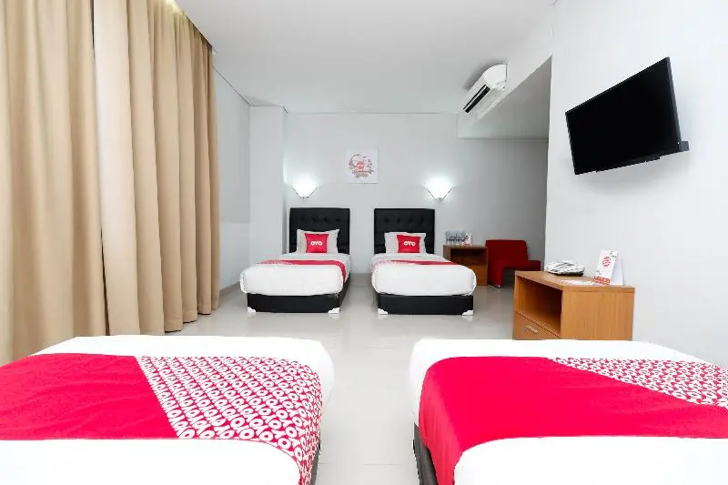 Quarto Familiar, Utc  Semarang