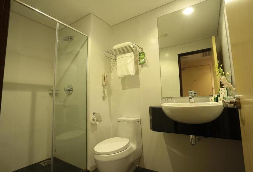 キングサイズベッドのスーペリアルーム, Imperial Riverbank Hotel Kuching