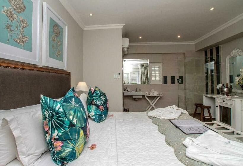 スタンダードルーム, Sandals Guest House