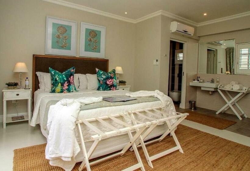 スタンダードルーム, Sandals Guest House