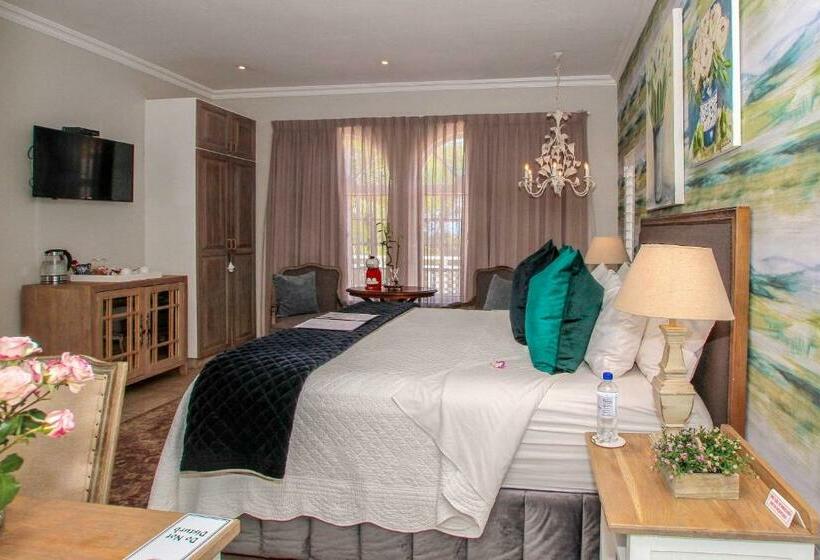 Номер Стандарт, Sandals Guest House