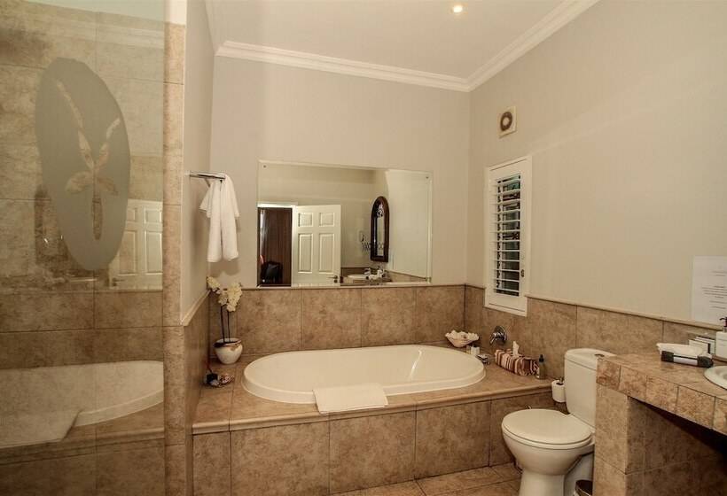 スタンダードルーム, Sandals Guest House