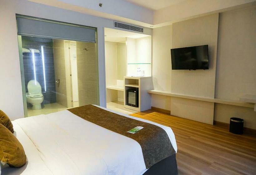 디럭스 룸, Platinum Adisucipto Hotel & Conference Center