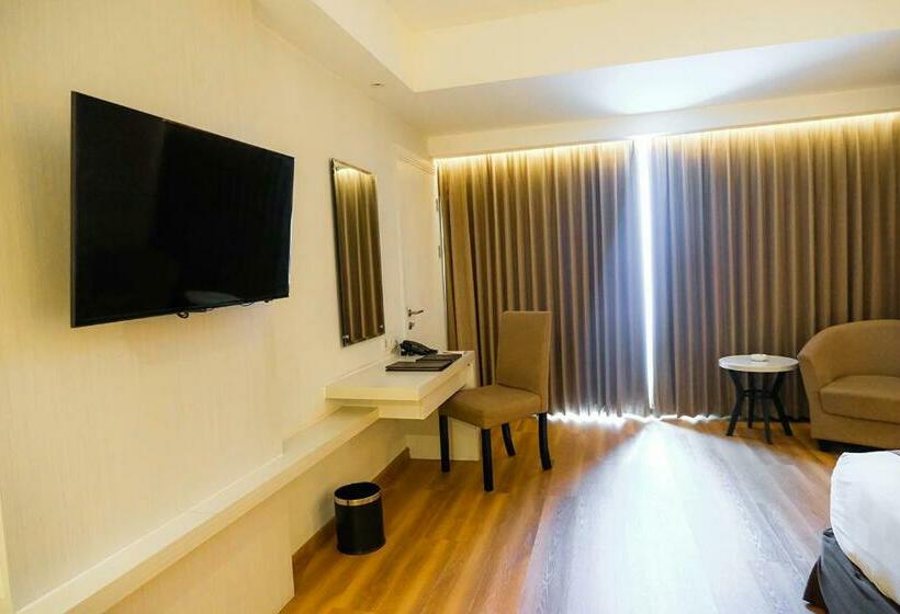 豪华房间, Platinum Adisucipto Hotel & Conference Center