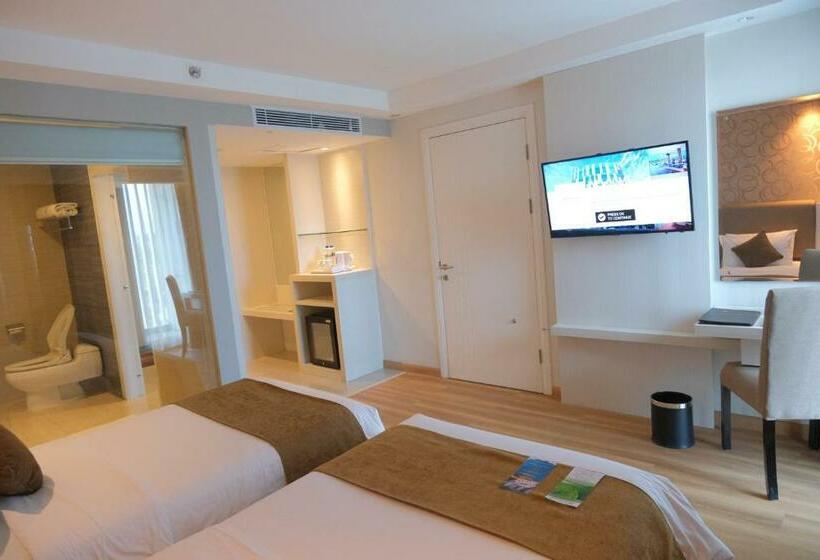 豪华房间, Platinum Adisucipto Hotel & Conference Center