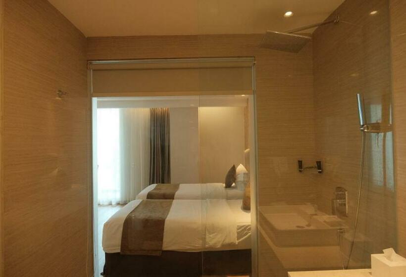 豪华房间, Platinum Adisucipto Hotel & Conference Center