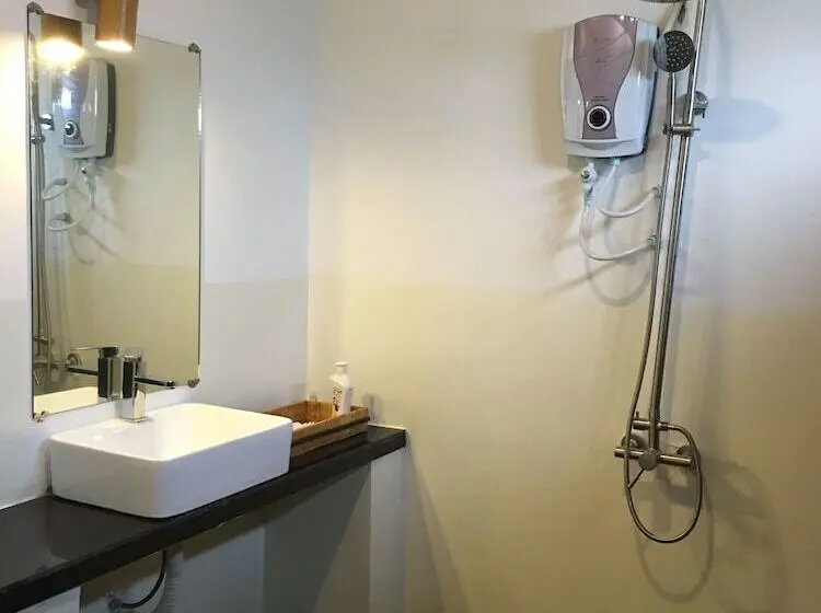 Superior-huone, Sofinny Motel