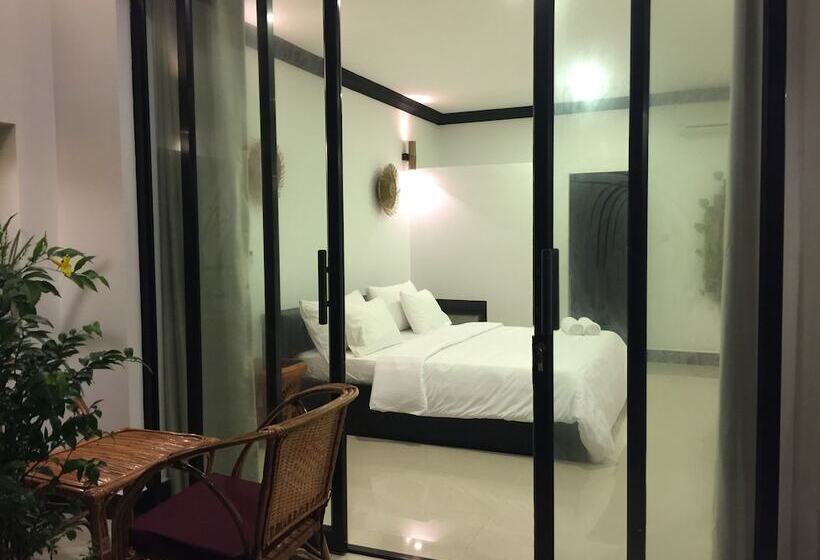 スーペリアールーム, Sofinny Motel