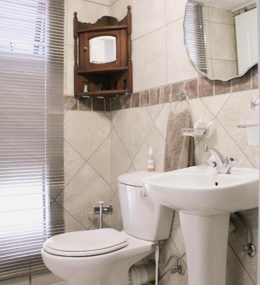 Семейный Номер, Vineyard On The Hill Guest House