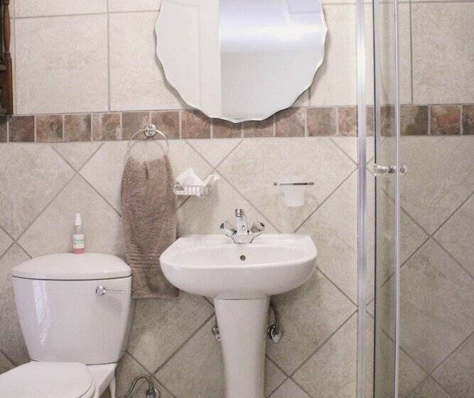 Семейный Номер, Vineyard On The Hill Guest House