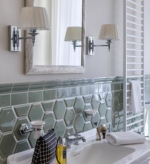 اتاق اجرایی, Palazzo Roselli Cecconi