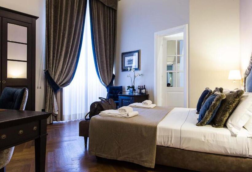 سوییت, Palazzo Roselli Cecconi