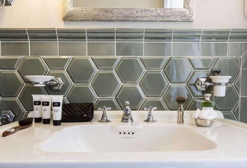 اتاق اجرایی, Palazzo Roselli Cecconi