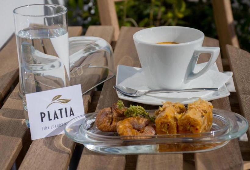 Chambre Deluxe, Platia