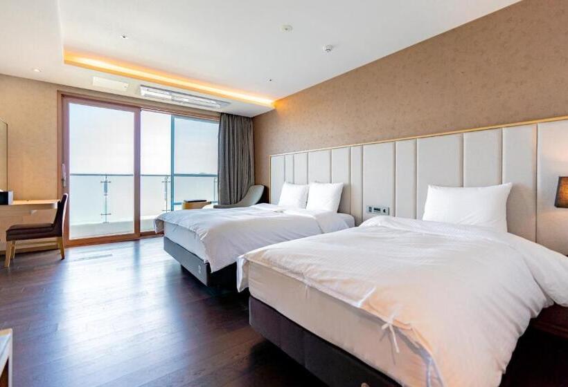Quarto Superior, Sol Beach Samcheok