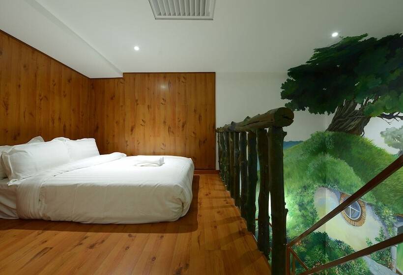 Номер Стандарт, De Art I City Shah Alam