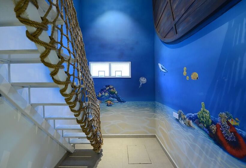 Студия Стандарт, De Art I City Shah Alam