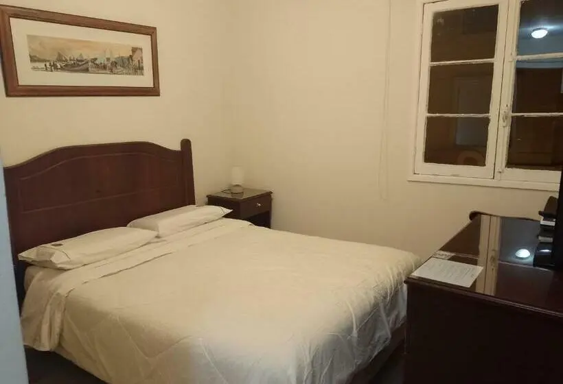اتاق استاندارد یک نفره, Londres La Serena