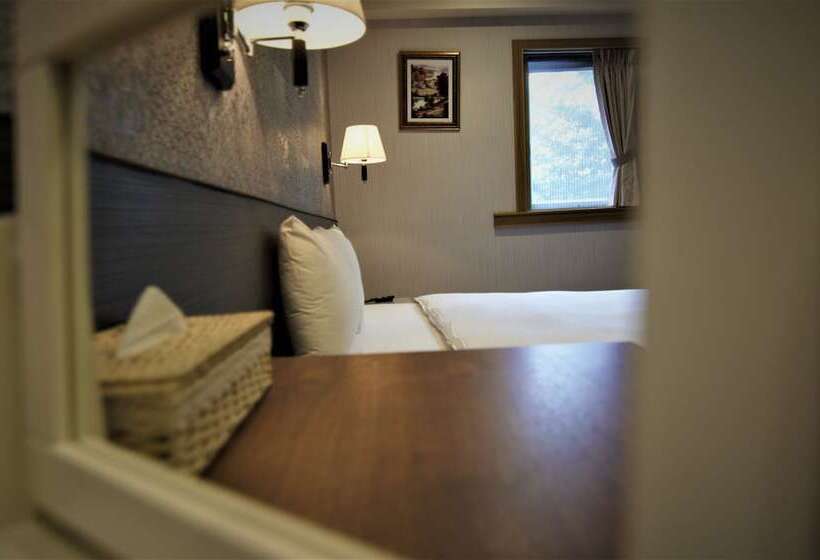 اتاق لوکس, 泊居旅店二館 Oursinn Hotel 2