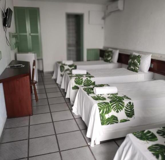 غرفة قياسية ثلاثية, Porto Verde  Jg