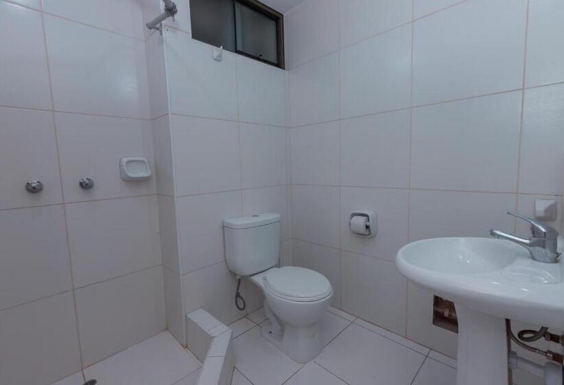 Quarto Familiar, Quechua Apart