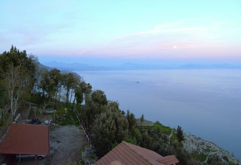 Номер Стандарт, B&b Miramare