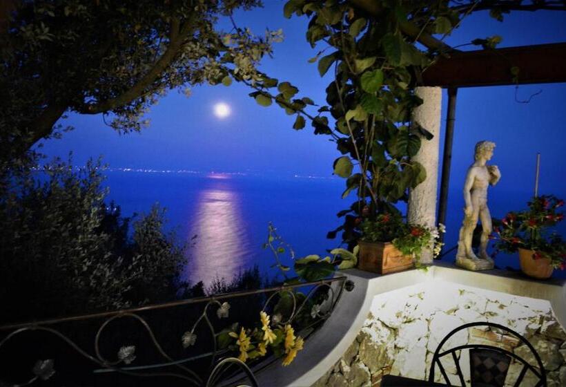 Номер Стандарт, B&b Miramare