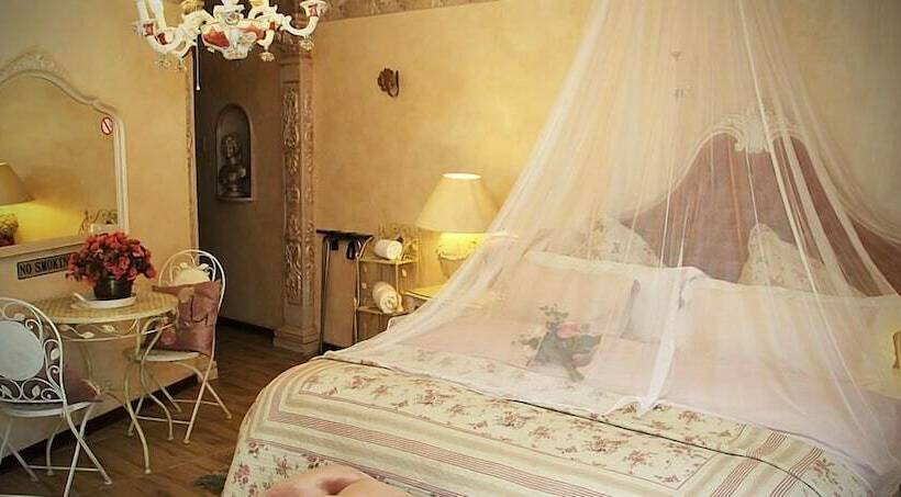 スタンダードルーム, Victoria Manor