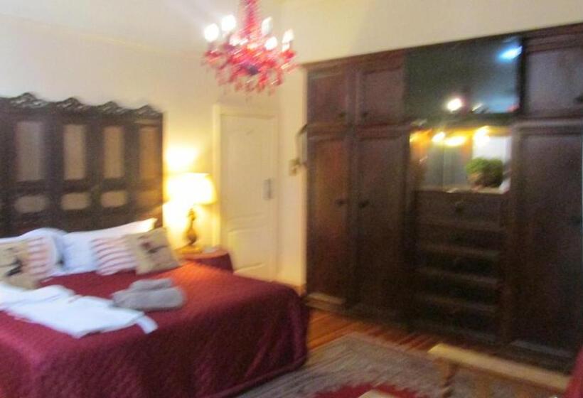 スーペリアールーム, Victoria Manor