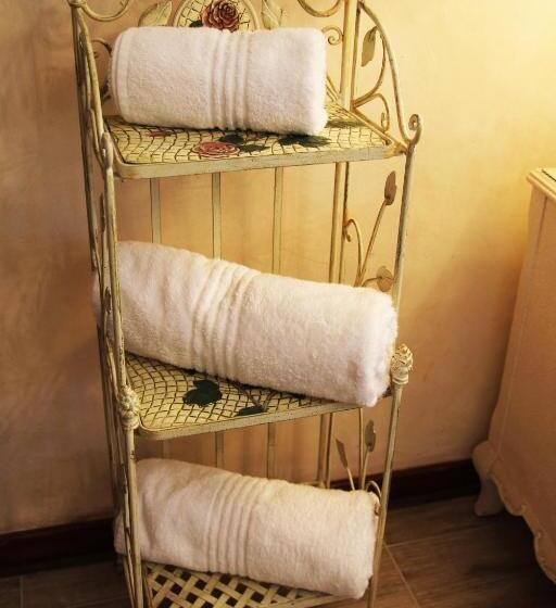 スタンダードルーム, Victoria Manor