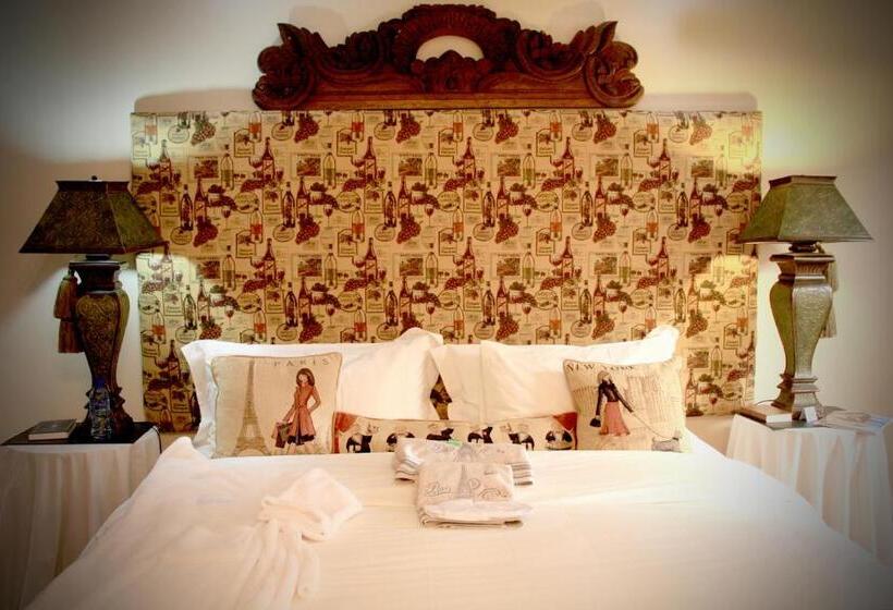 デラックスルーム, Victoria Manor