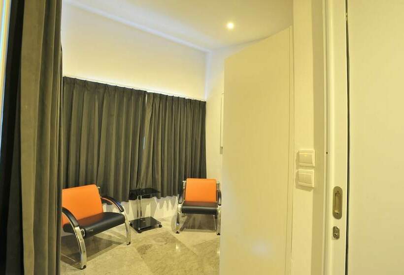 חדר סטנדרט נוף לבריכה, Bali Yarra Villas  Seminyak