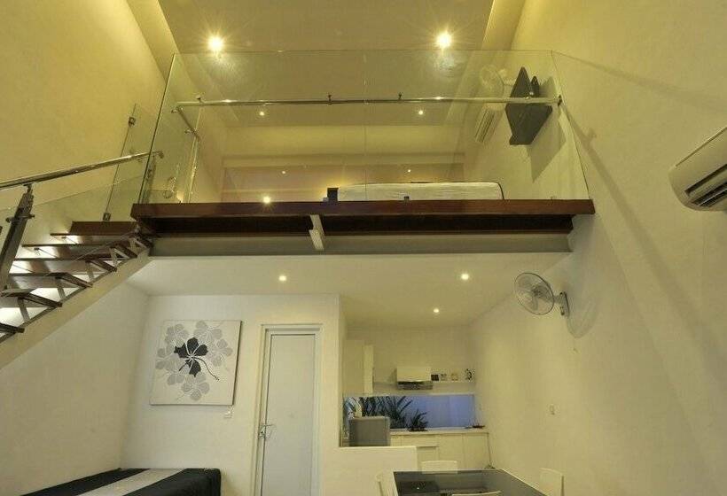 דירת חדר נוף לבריכה, Bali Yarra Villas  Seminyak