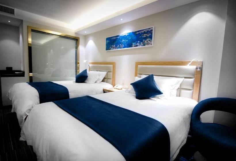 Executive Kamer, Lyz Business