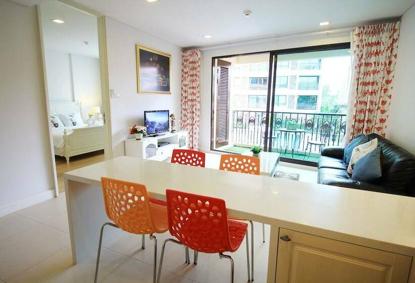 プールビュースタンダードルーム, Marrakesh Condo Residence By Hua Hin Property Online