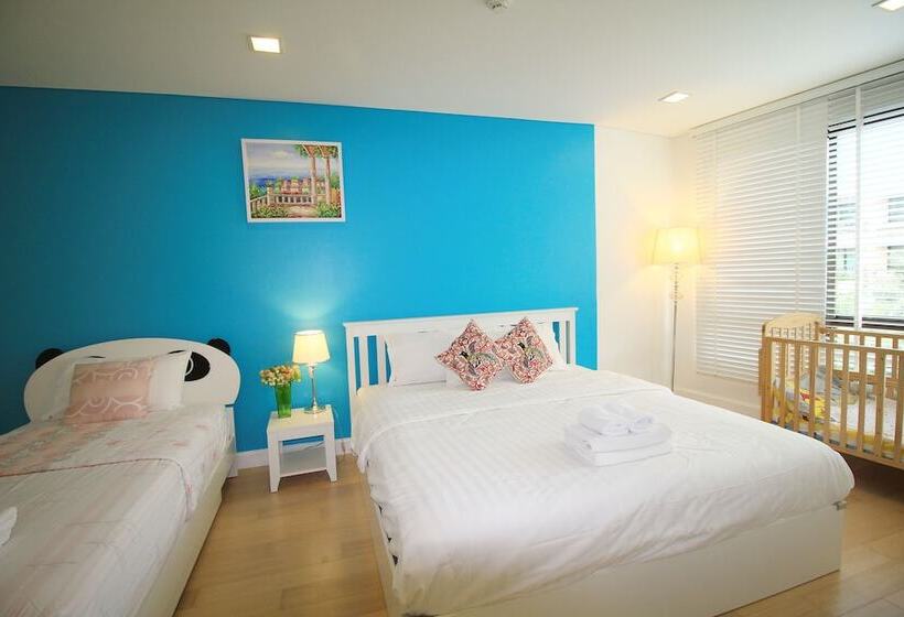 プールビューの2ベッドルームアパート, Marrakesh Condo Residence By Hua Hin Property Online